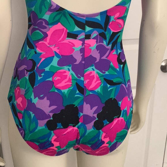 80s vintage swimsuit - Picture 6 of 7